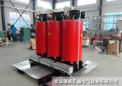 干式变压器与油浸式变压器相比较存在什么区别，有什么优点？